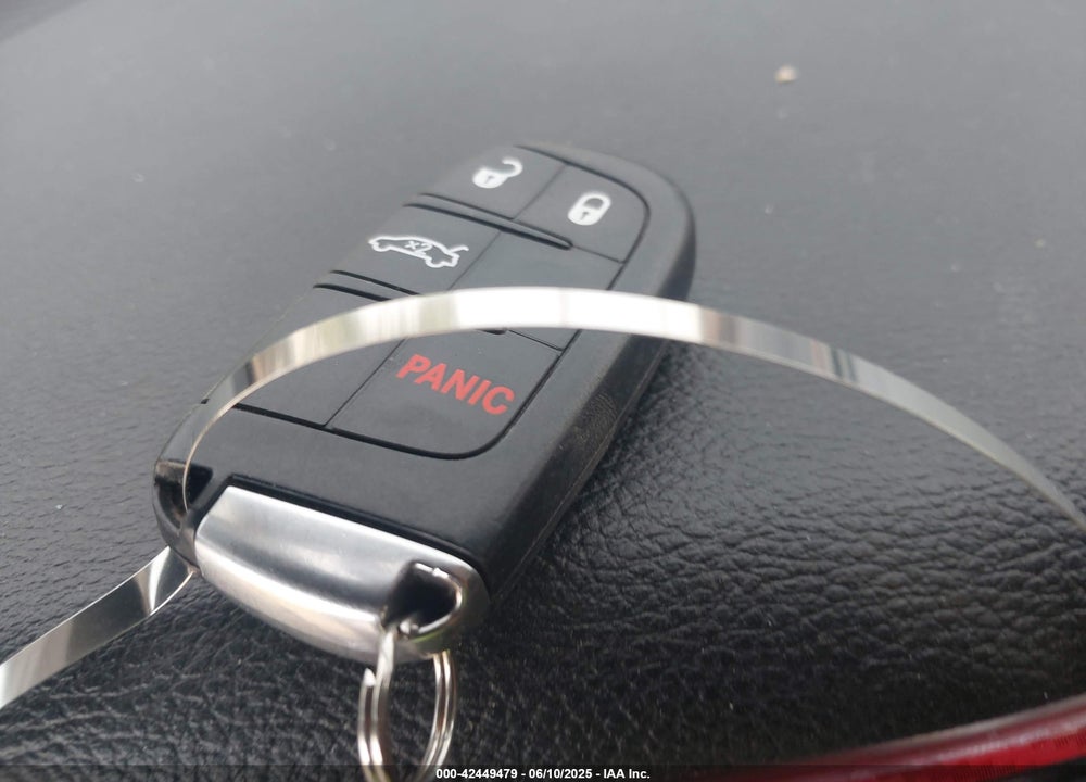 2019 DODGE CHALLENGER VIN: 2C3CDZAG9KH632838