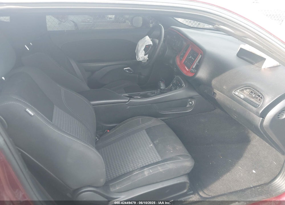 2019 DODGE CHALLENGER VIN: 2C3CDZAG9KH632838