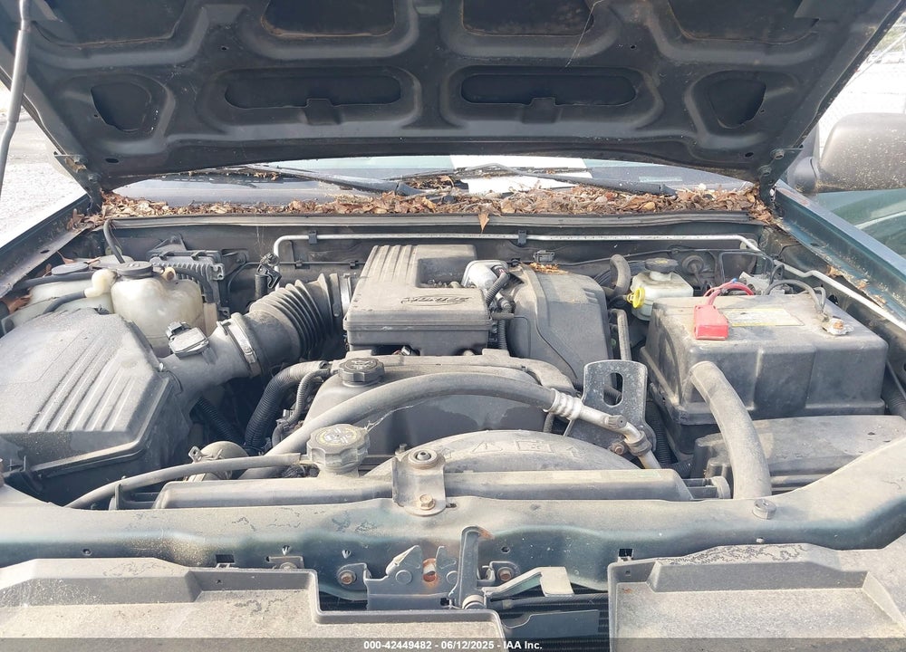 2005 CHEVROLET COLORADO LS VIN: 1GCDT136758177345