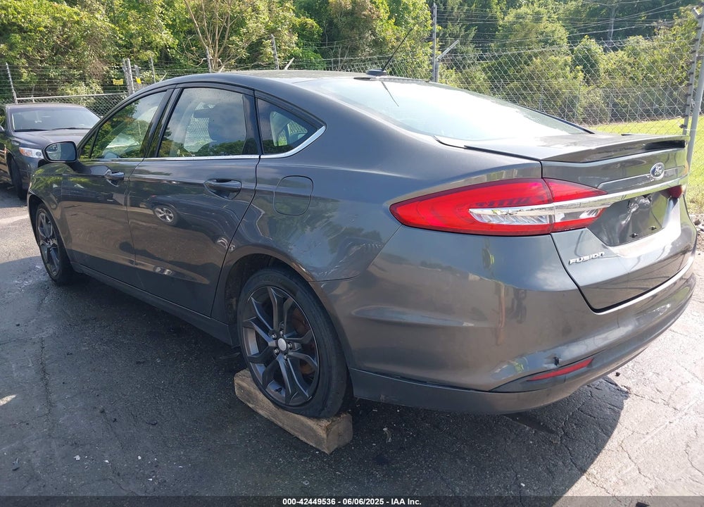 2018 FORD FUSION S VIN: 3FA6P0G78JR126624