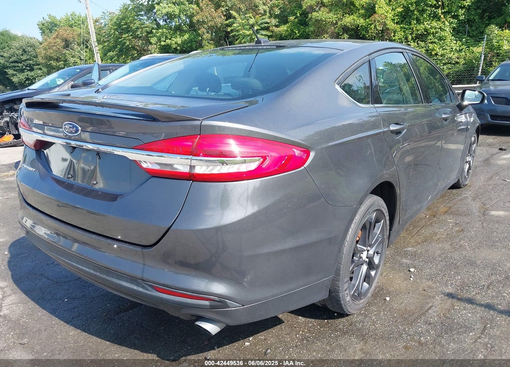 2018 FORD FUSION S VIN: 3FA6P0G78JR126624