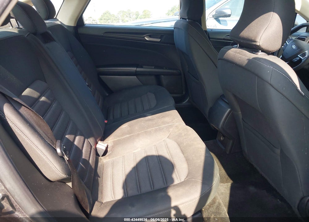 2018 FORD FUSION S VIN: 3FA6P0G78JR126624