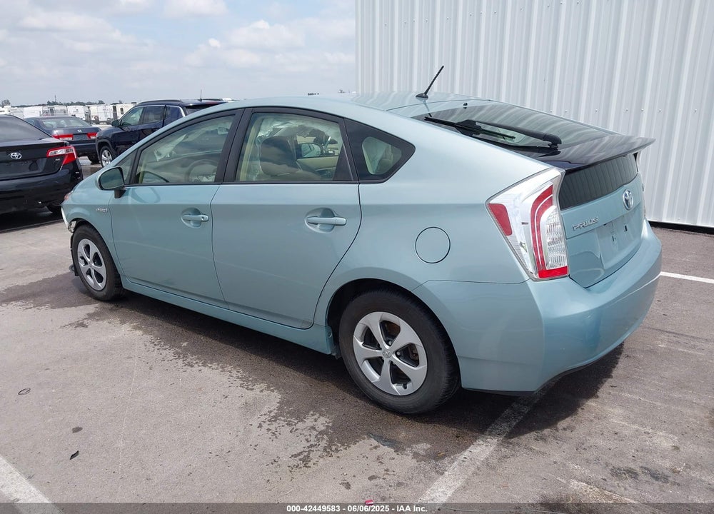 2015 TOYOTA PRIUS TWO VIN: JTDKN3DU5F1872959