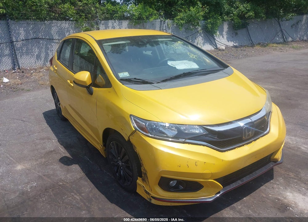 2018 HONDA FIT VIN: 3HGGK5H75JM715170