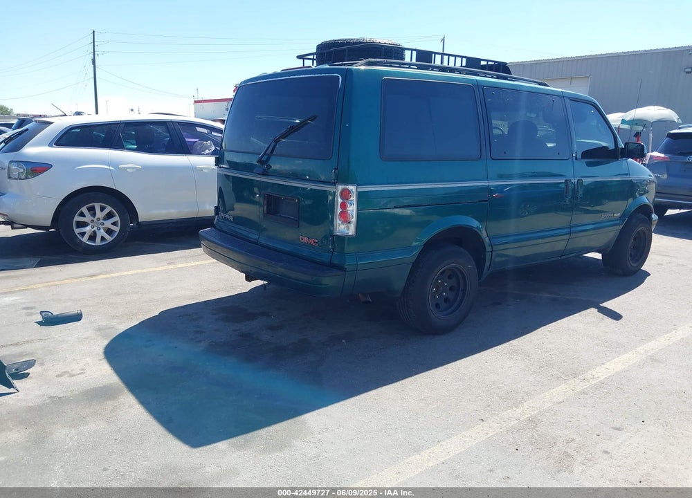 1998 GMC SAFARI SLE VIN: 1GKEL19W6WB538262