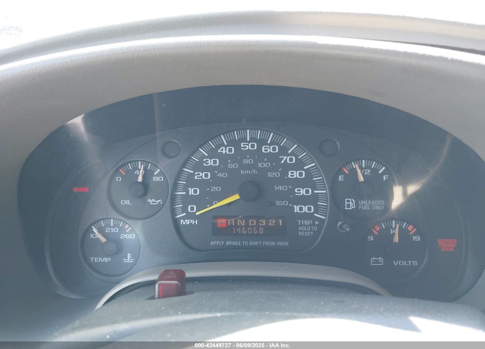1998 GMC SAFARI SLE VIN: 1GKEL19W6WB538262