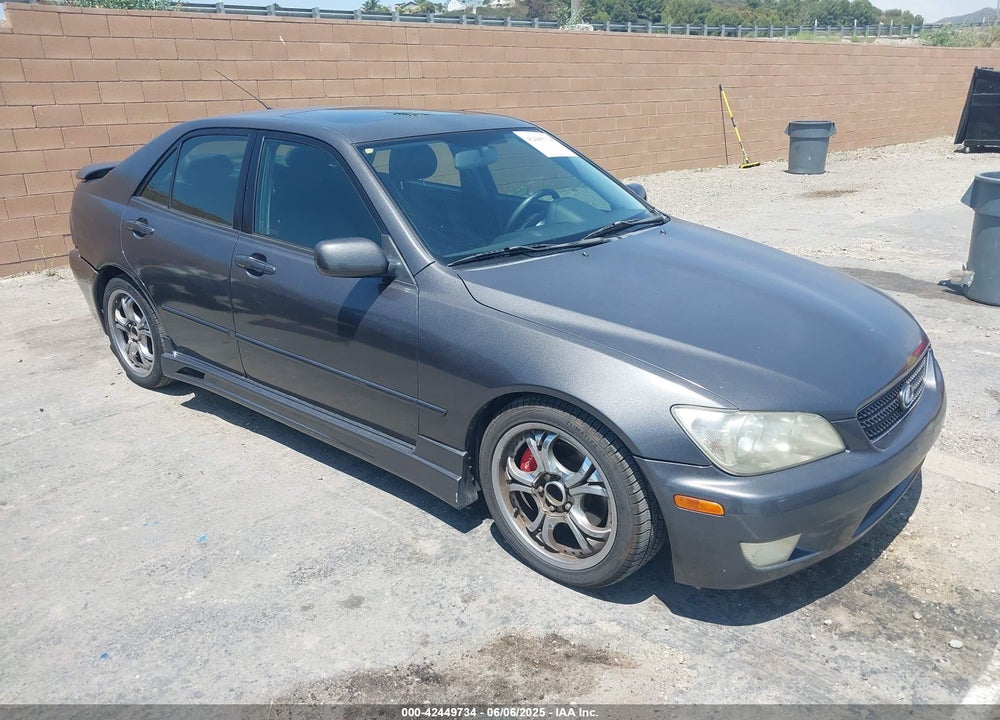 2002 LEXUS IS 300 VIN: JTHBD192920061503