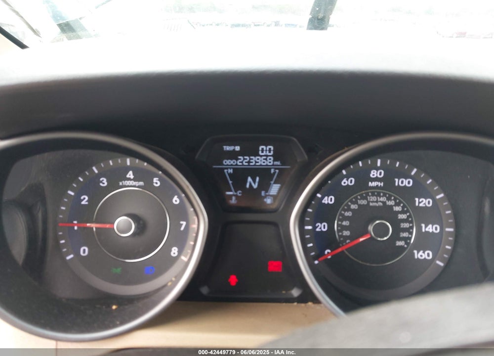 2013 HYUNDAI ELANTRA VIN: 5NPDH4AEXDH183301