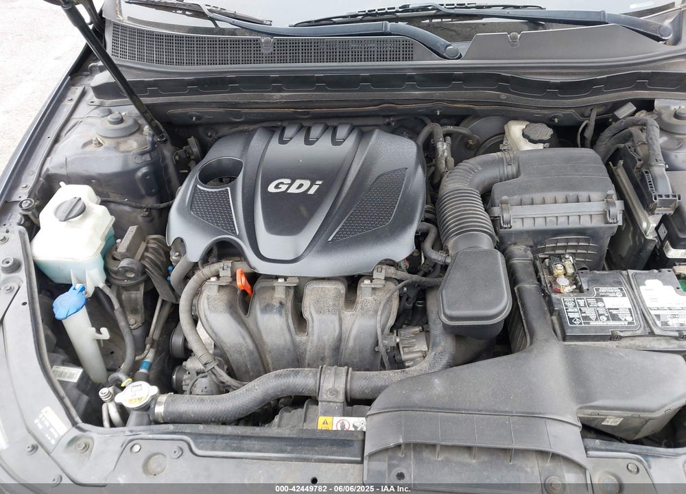 2015 KIA OPTIMA VIN: KNAGM4A74F5622213