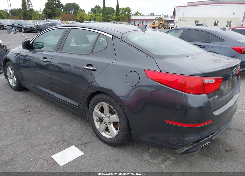 2015 KIA OPTIMA VIN: KNAGM4A74F5622213