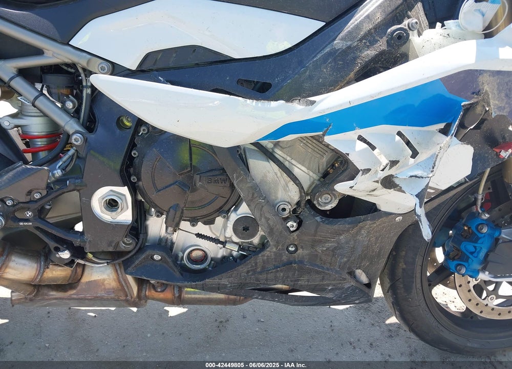 2025 BMW S 1000 RR VIN: WB10P2308S6L02815