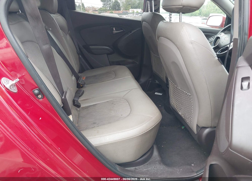 2014 HYUNDAI TUCSON VIN: KM8JU3AG7EU890207