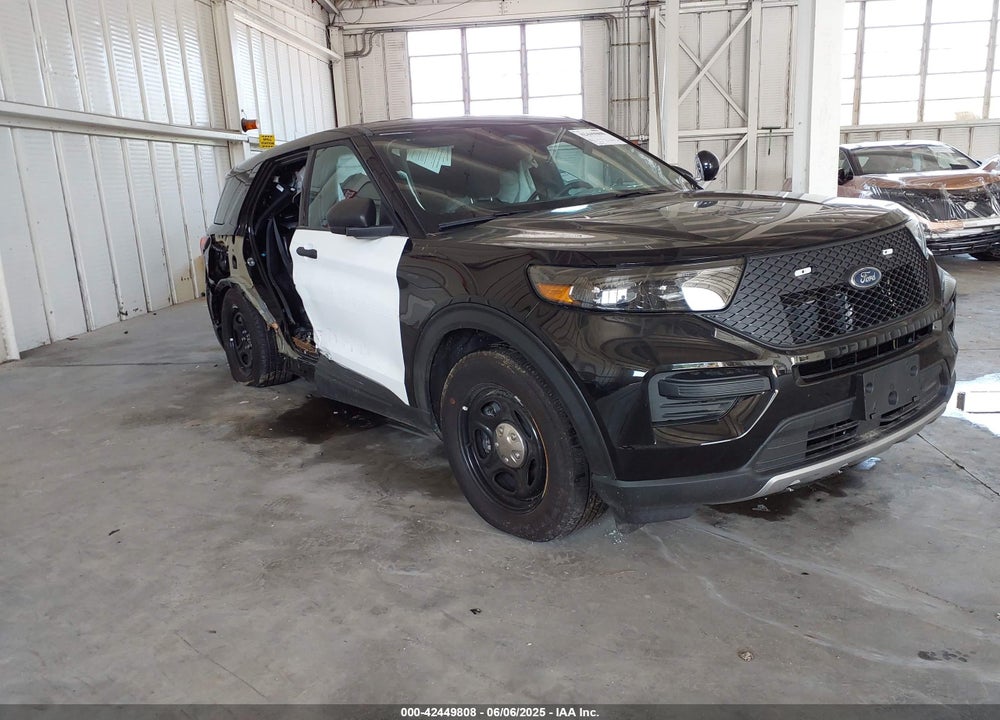 2025 FORD POLICE INTERCEPTOR VIN: 1FM5K8AB1SGA33769