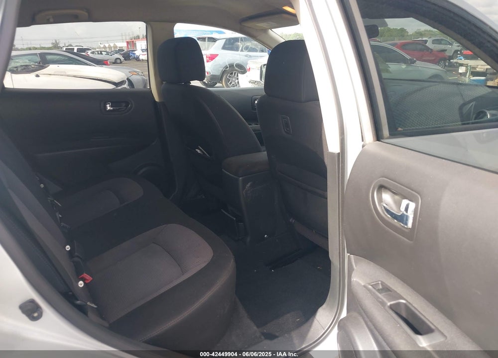 2010 NISSAN ROGUE SL VIN: JN8AS5MT5AW005522