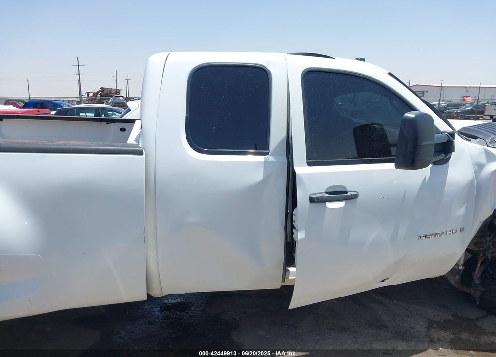 2007 CHEVROLET SILVERADO 3500 WORK TRUCK VIN: 1GCJC39627E594043