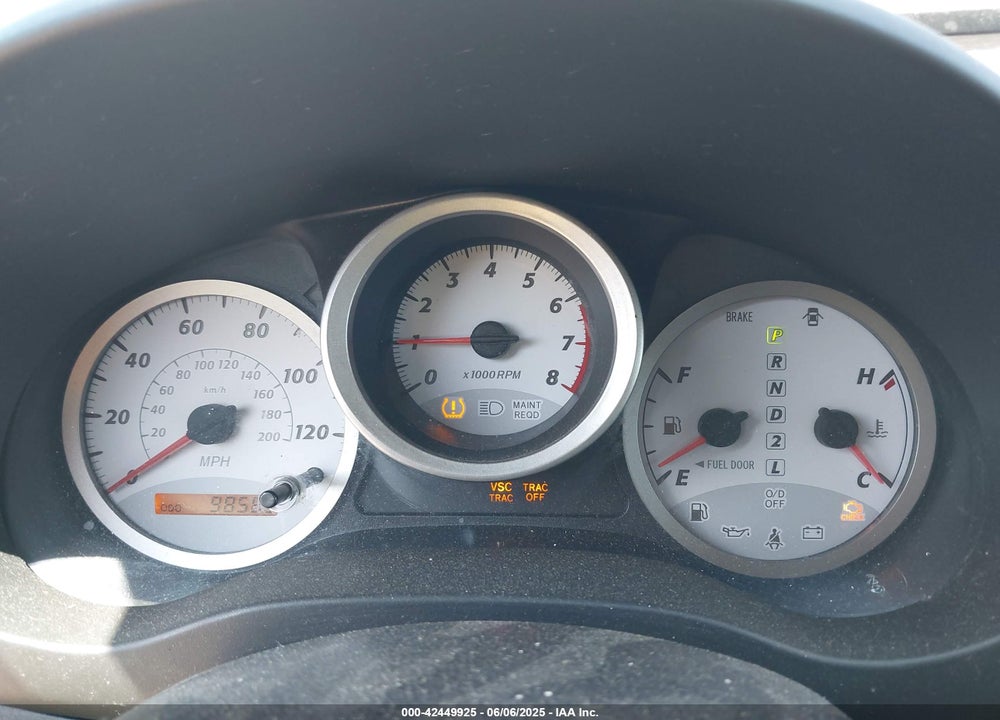 2004 TOYOTA RAV4 VIN: JTEGD20V340019363