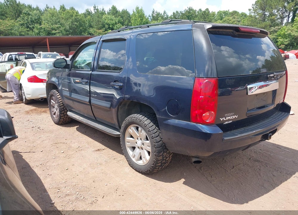 2007 GMC YUKON SLE VIN: 1GKEK13077J129718