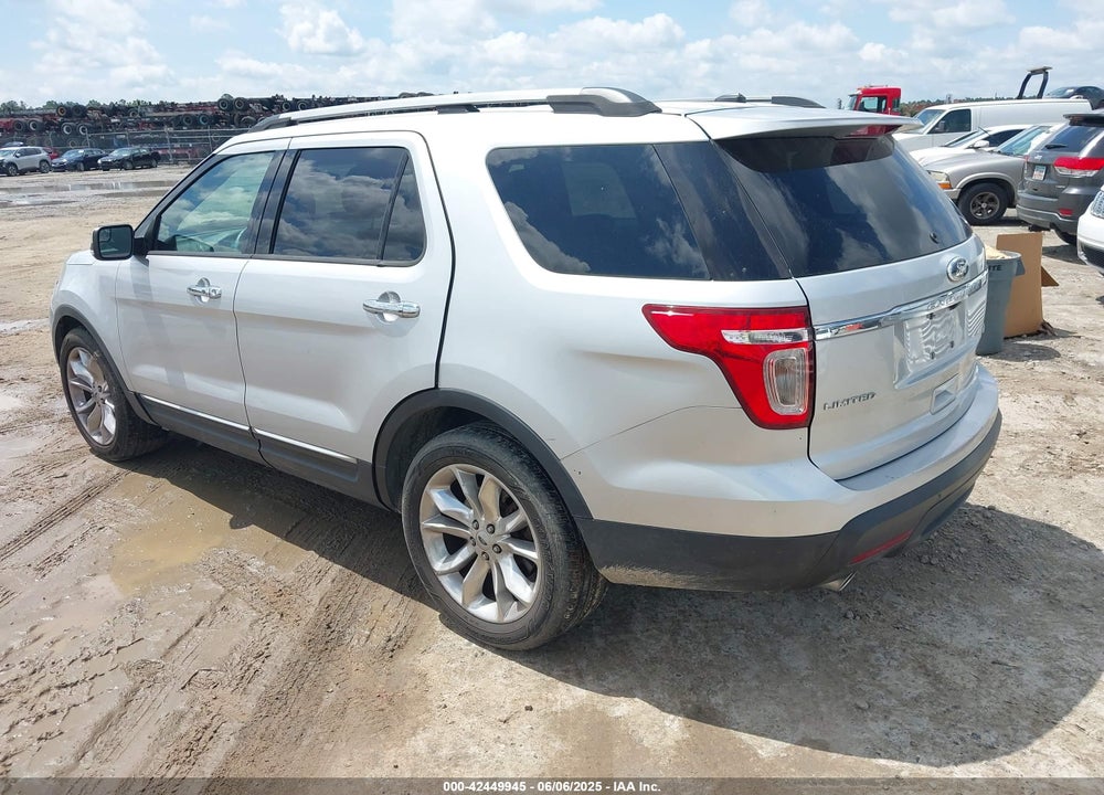 2014 FORD EXPLORER VIN: 1FM5K7F82EGA85830
