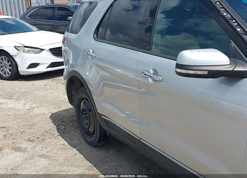 2014 FORD EXPLORER VIN: 1FM5K7F82EGA85830