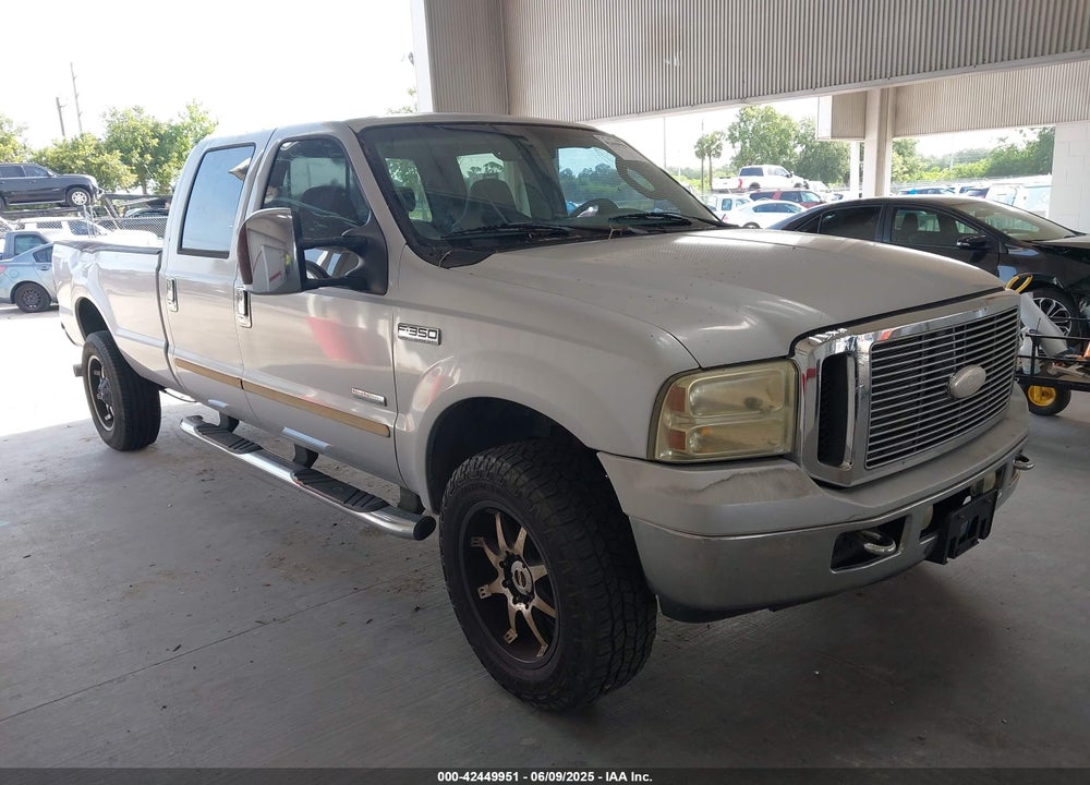 2007 FORD F-350 LARIAT/XL/XLT VIN: 1FTWW31PX7EB17409
