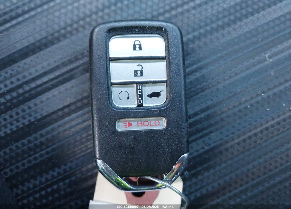 2020 HONDA PASSPORT VIN: 5FNYF7H56LB003629