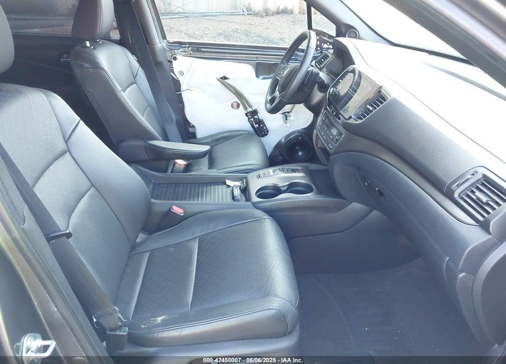 2020 HONDA PASSPORT VIN: 5FNYF7H56LB003629