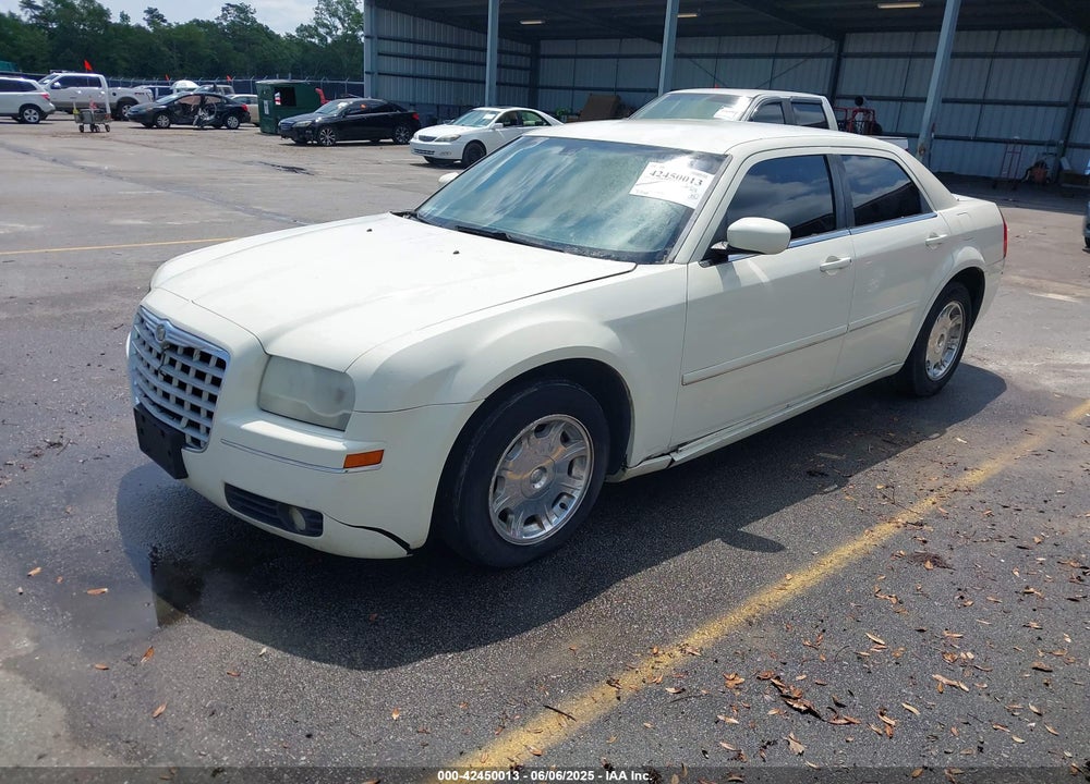 2005 CHRYSLER 300 TOURING VIN: 2C3JA53G85H616771