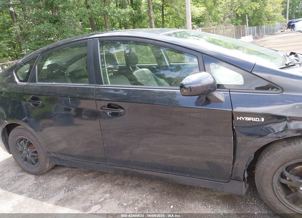 2013 TOYOTA PRIUS FIVE/FOUR/THREE/THREE SE/TWO VIN: JTDKN3DU2D1623015