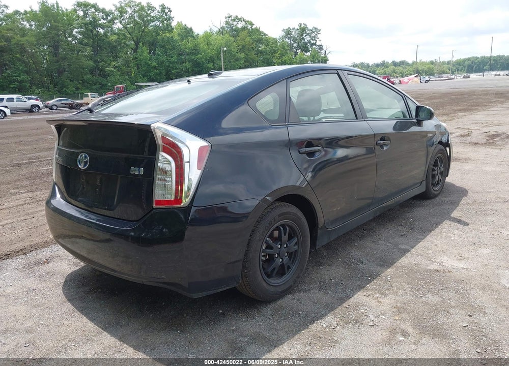 2013 TOYOTA PRIUS FIVE/FOUR/THREE/THREE SE/TWO VIN: JTDKN3DU2D1623015