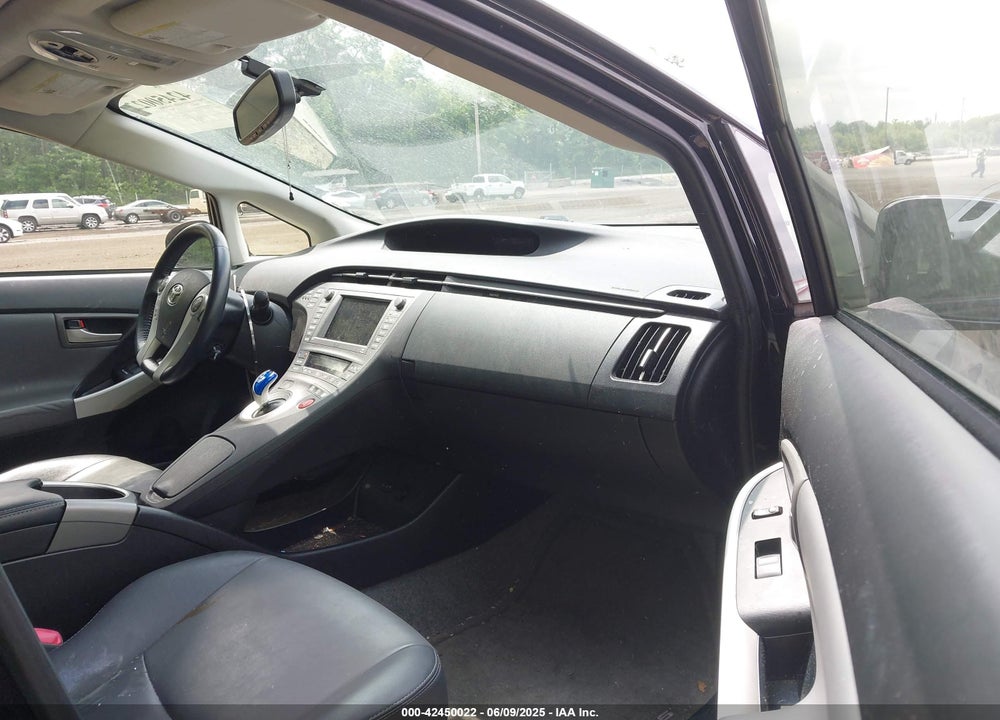 2013 TOYOTA PRIUS FIVE/FOUR/THREE/THREE SE/TWO VIN: JTDKN3DU2D1623015