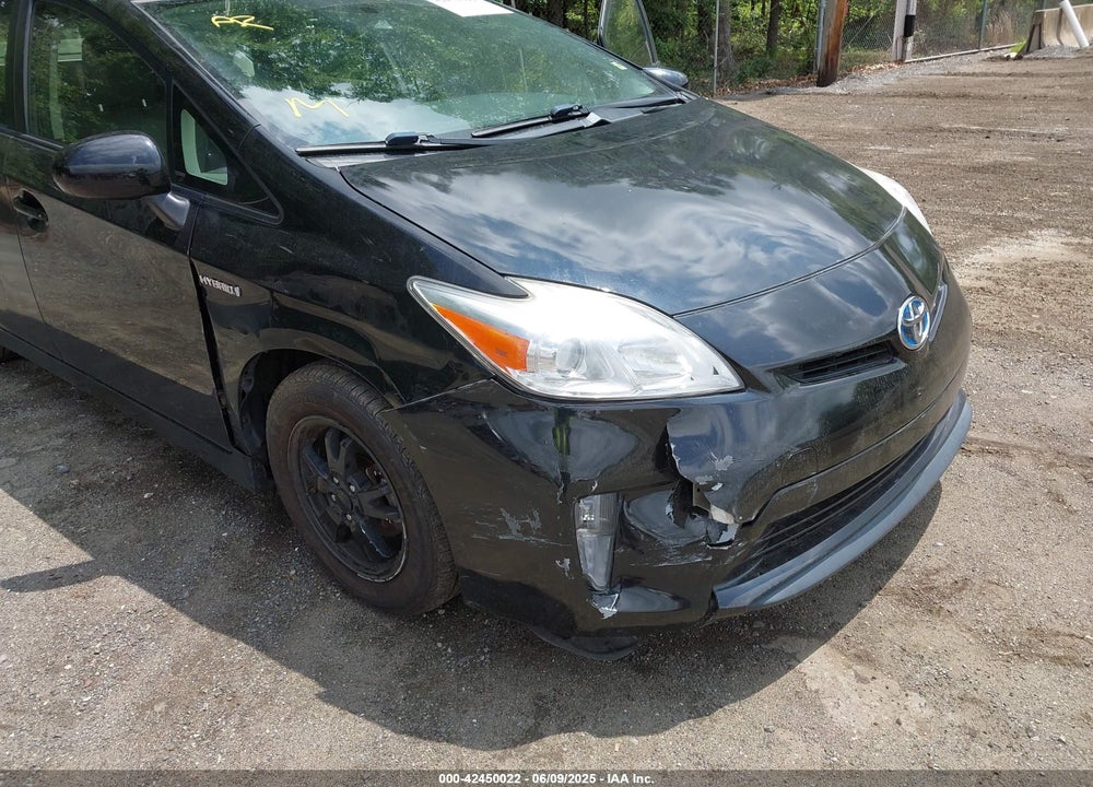 2013 TOYOTA PRIUS FIVE/FOUR/THREE/THREE SE/TWO VIN: JTDKN3DU2D1623015