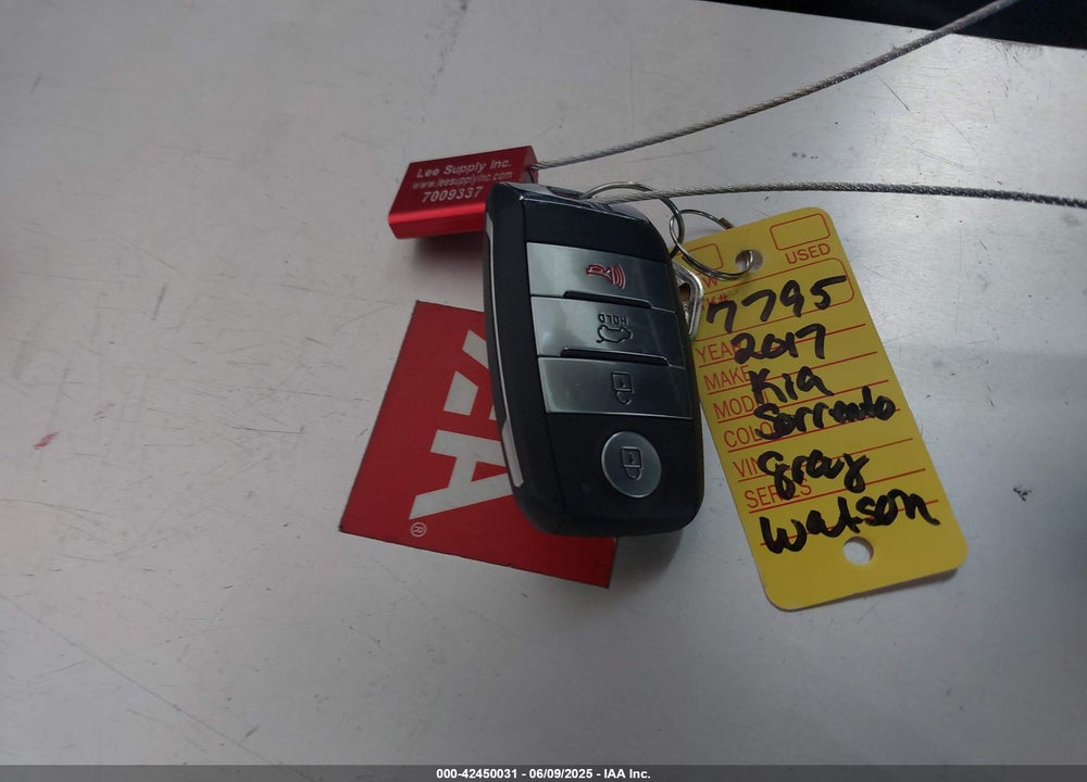 2017 KIA SORENTO 3.3L SXL VIN: 5XYPK4A59HG291257