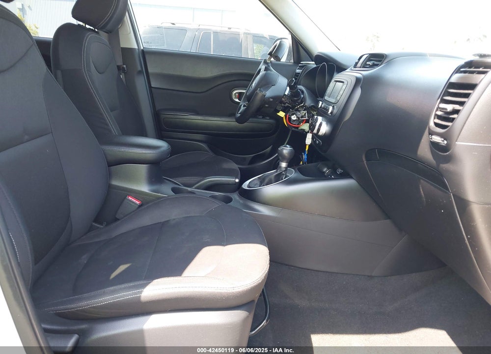 2015 KIA SOUL VIN: KNDJN2A21F7787199