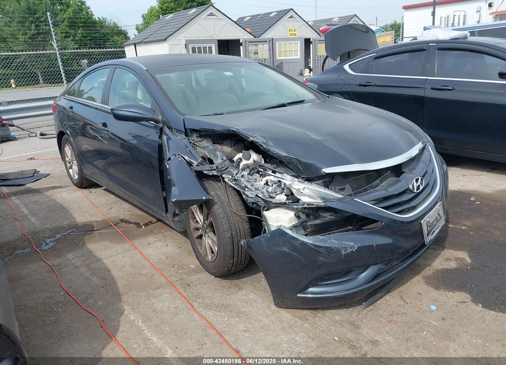 2013 HYUNDAI SONATA GLS VIN: 5NPEB4AC2DH644771