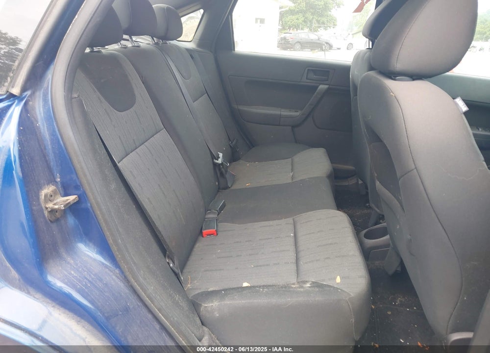 2009 FORD FOCUS VIN: 1FAHP35N09W199720
