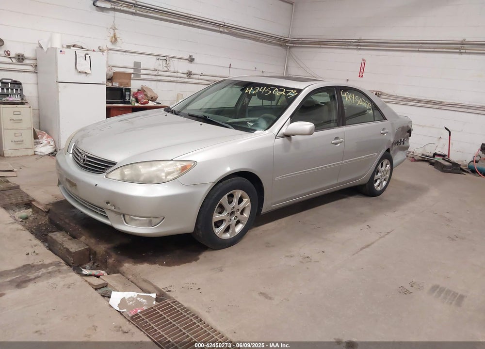 2005 TOYOTA CAMRY XLE VIN: 4T1BE30KX5U391456