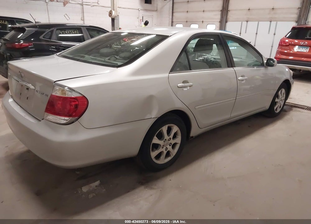 2005 TOYOTA CAMRY XLE VIN: 4T1BE30KX5U391456