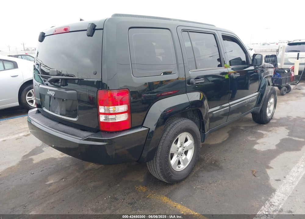 2012 JEEP LIBERTY VIN: 1C4PJLAK3CW208050