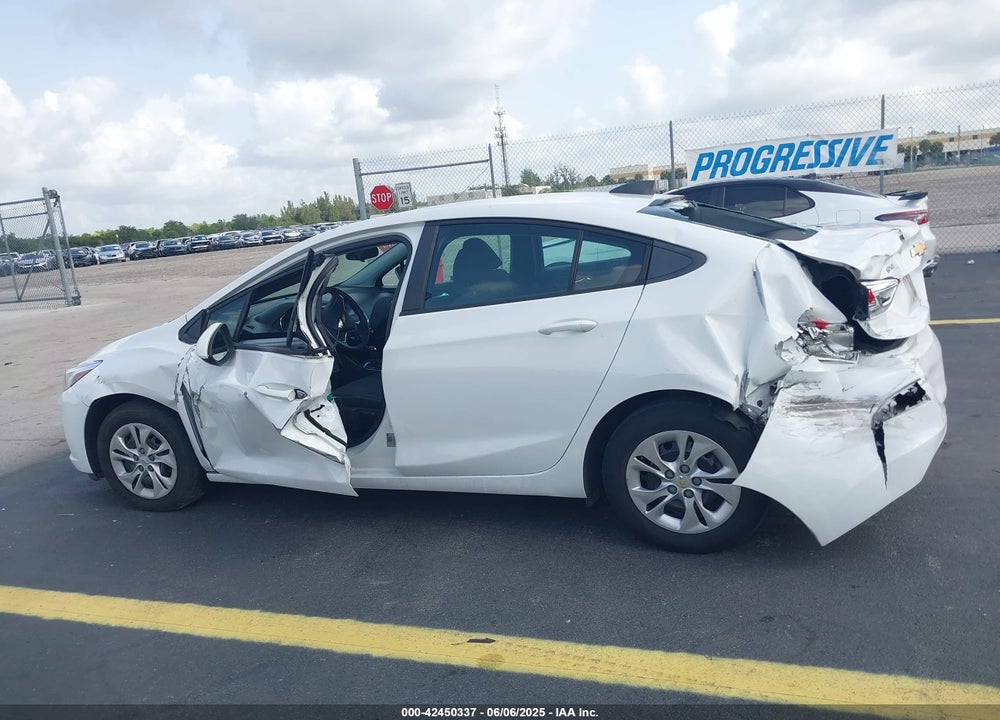2019 CHEVROLET CRUZE VIN: 1G1BC5SMXK7151377