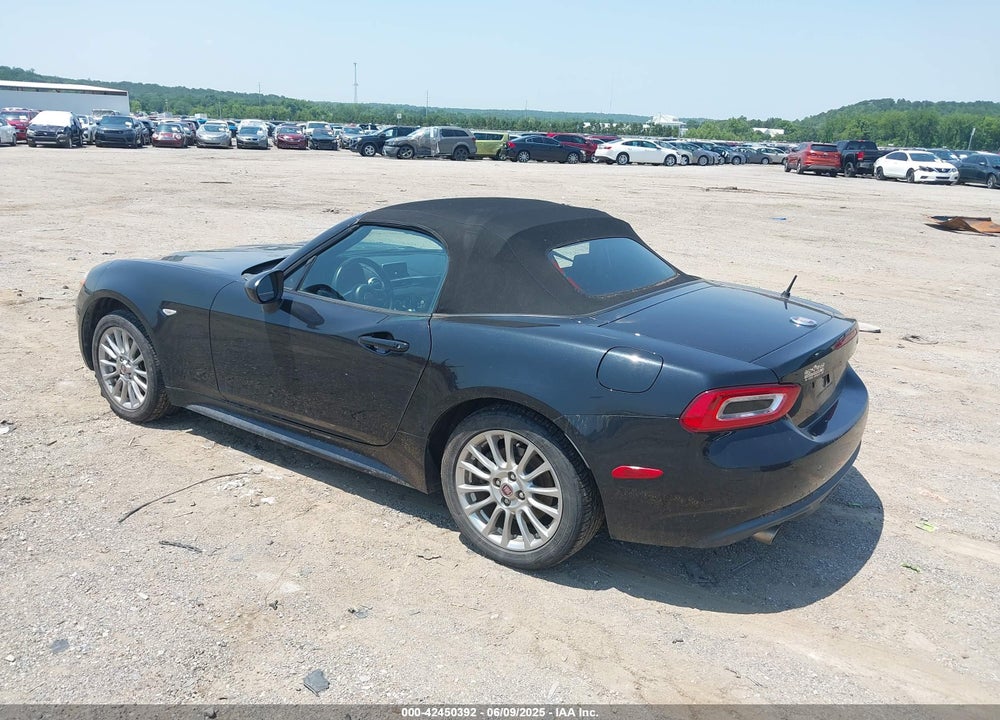 2017 FIAT 124 SPIDER VIN: JC1NFAEK2H0122713