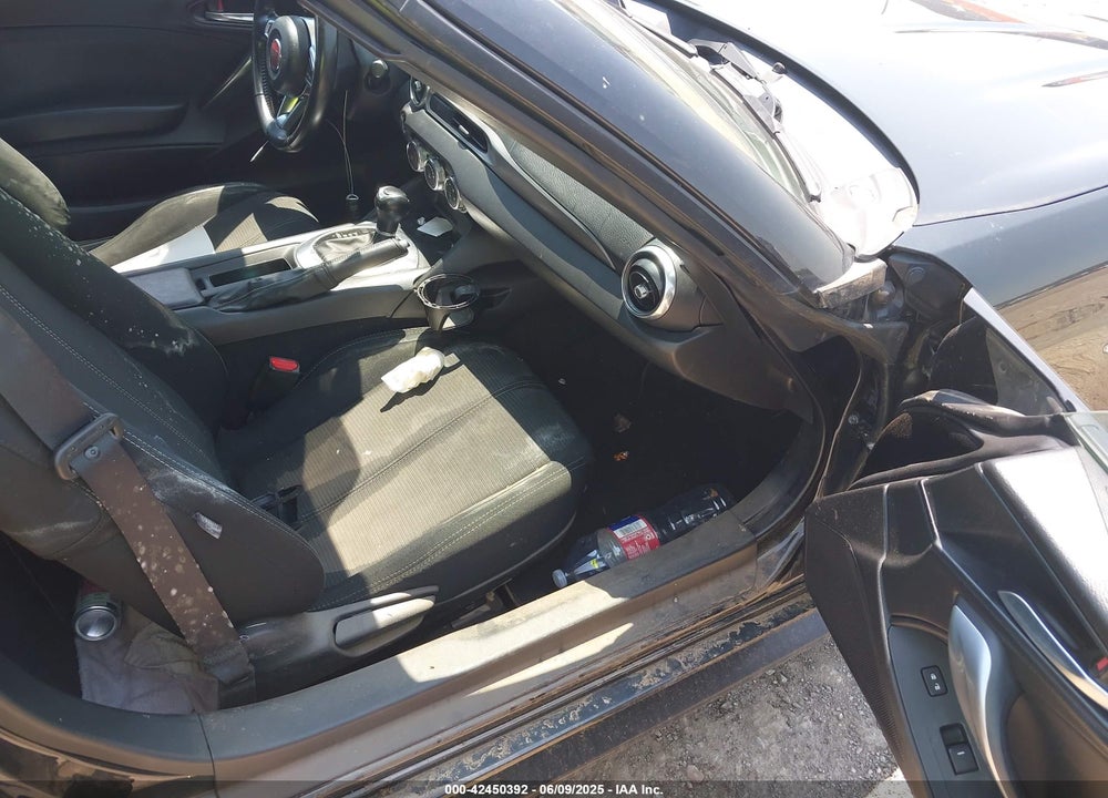 2017 FIAT 124 SPIDER VIN: JC1NFAEK2H0122713