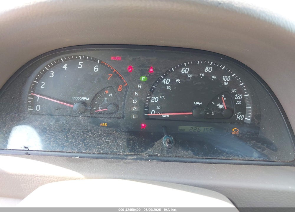 2002 TOYOTA CAMRY LE V6 VIN: 4T1BF32K42U016748