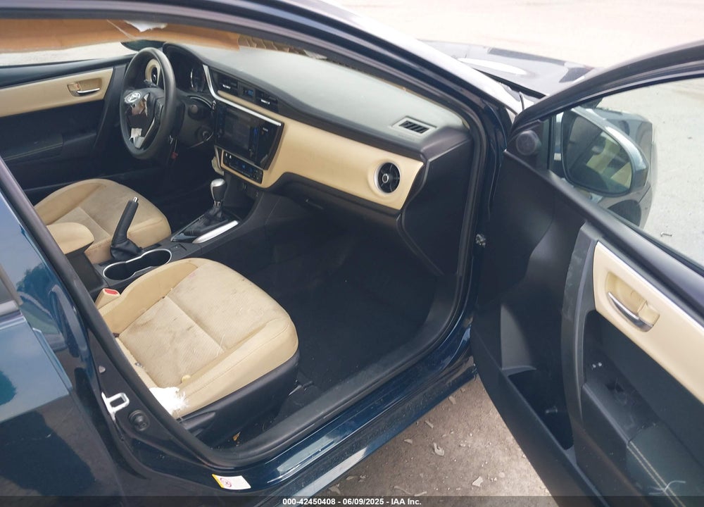 2017 TOYOTA COROLLA LE VIN: 5YFBURHE3HP735994