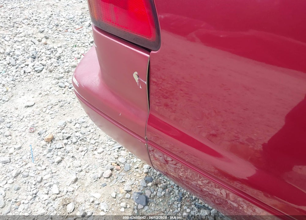 1997 TOYOTA CAMRY LE VIN: JT2BG22KXV0050094