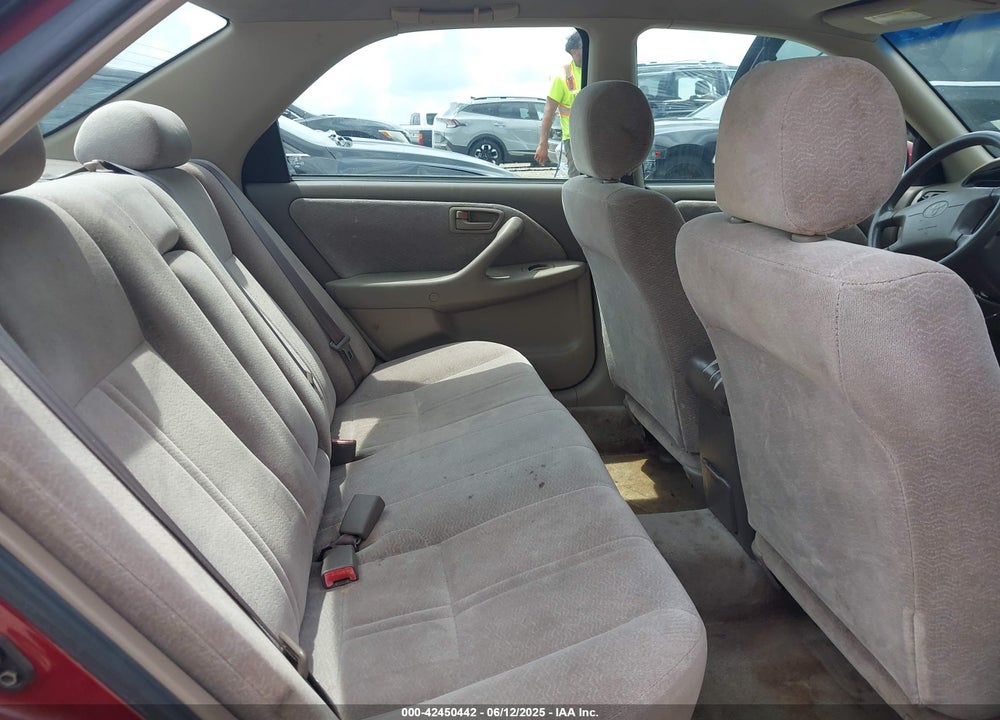 1997 TOYOTA CAMRY LE VIN: JT2BG22KXV0050094
