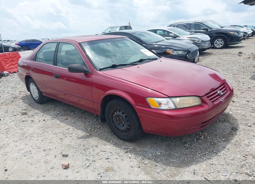 1997 TOYOTA CAMRY LE VIN: JT2BG22KXV0050094