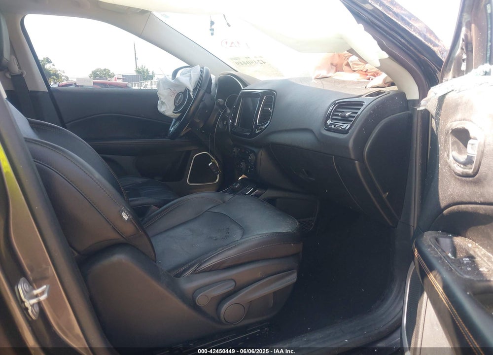 2020 JEEP COMPASS VIN: 3C4NJDCB6LT195973