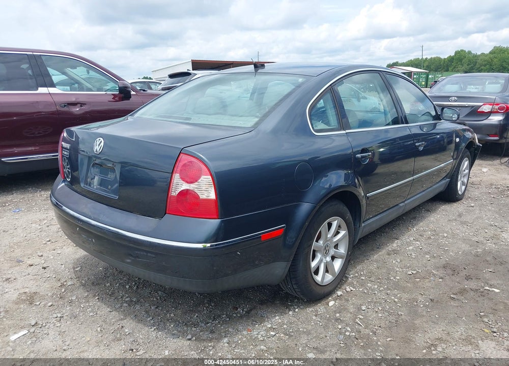2004 VOLKSWAGEN PASSAT GLS VIN: WVWPD63B74E120809
