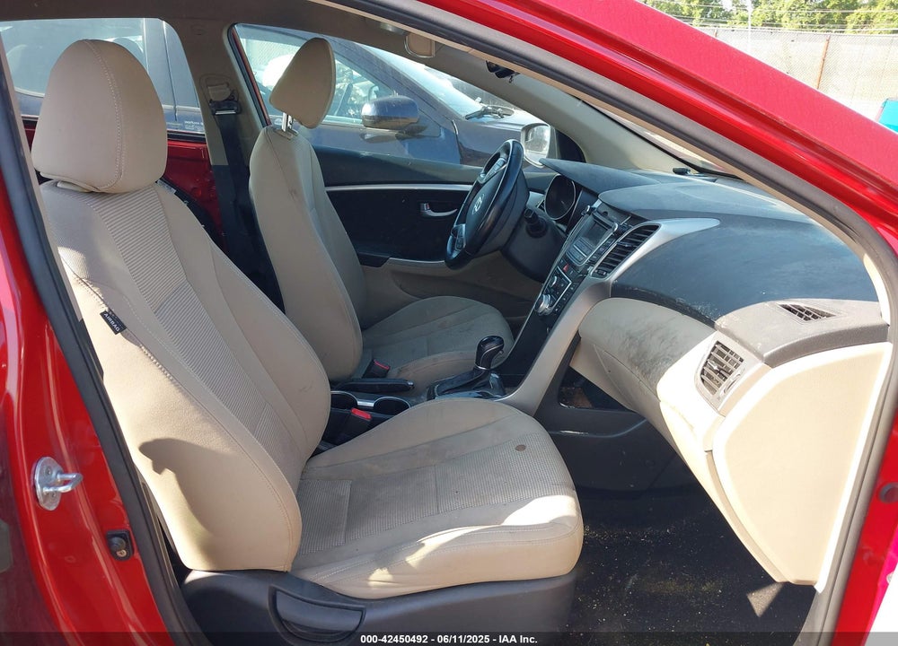 2016 HYUNDAI ELANTRA GT VIN: KMHD35LH7GU292154