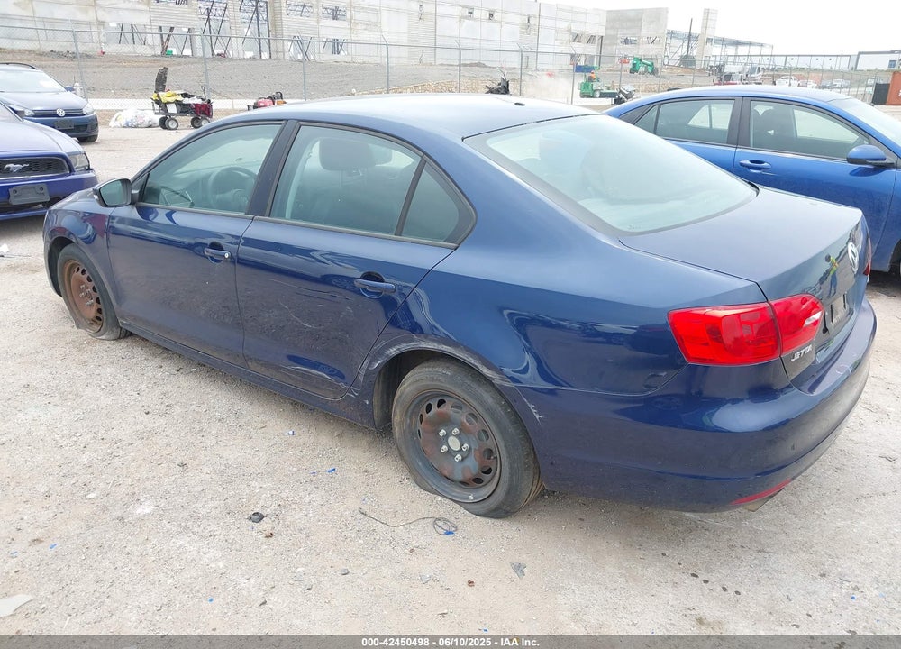 2012 VOLKSWAGEN JETTA 2.5L SE VIN: 3VWDP7AJ4CM332776